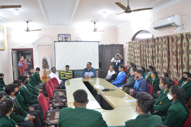 INDUSTRIAL VISIT TO SPNG Kashi...