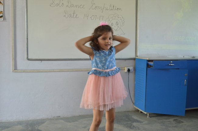 Friday Activity(Solo Dance...