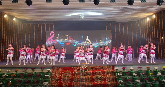 Annual Function 'Rangotsav' -...
