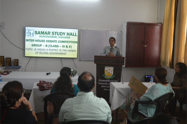 Inter House English Debate...