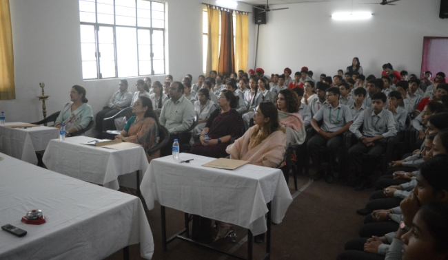 Inter House English Debate...