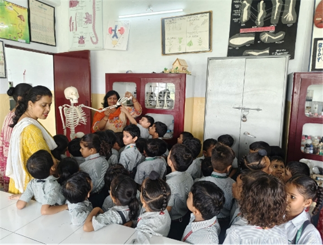 Biology Lab Visit