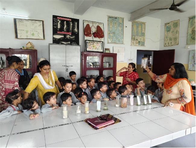 Biology Lab Visit