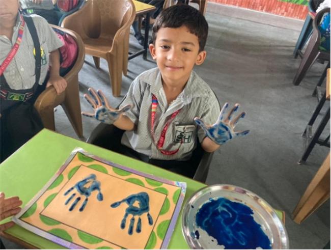 Friday fun activity-LKG