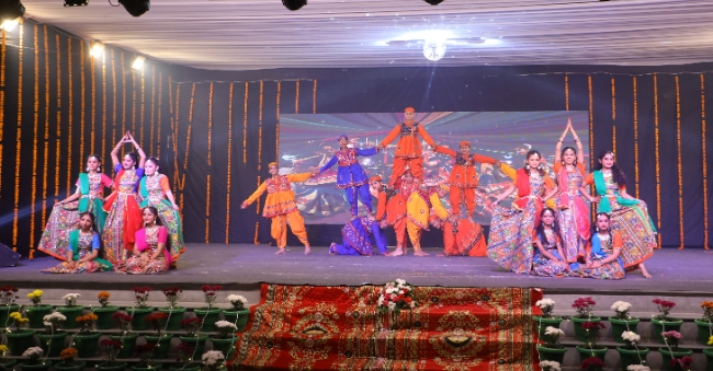 Annual Function 'Rangotsav' -...