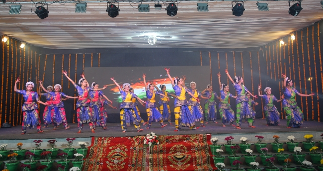 Annual Function 'Rangotsav' -...