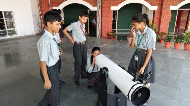 Astro Workshop at Samar Study...