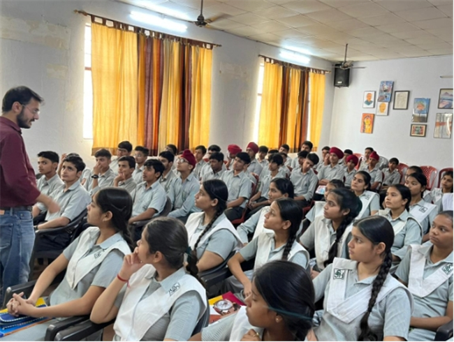 Wonder Brains conducted...