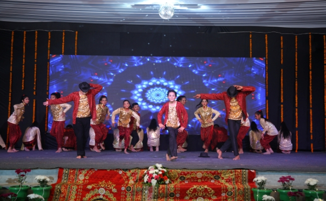 Annual Function 'Rangotsav' -...